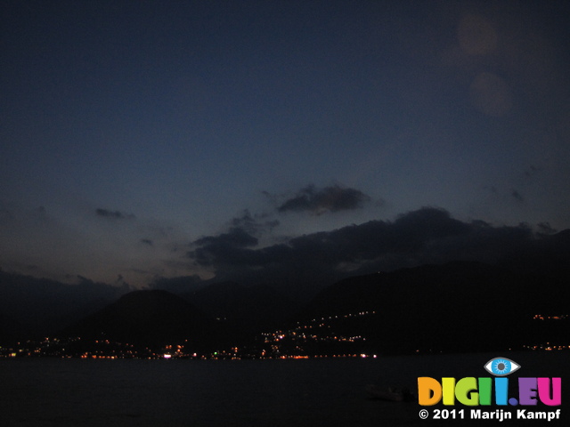 SX18978 Lido, Lake Como, Colico at night